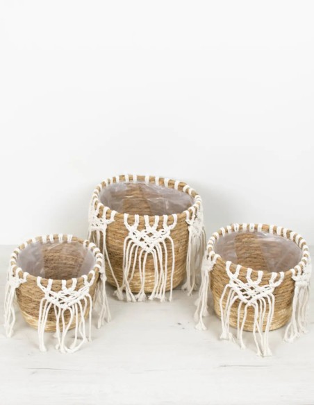 Cubre maceta estilo boho con macrame