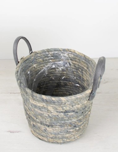 Plantas a la Moda: Descubre Nuestro Cubremacetas Azul y Gris