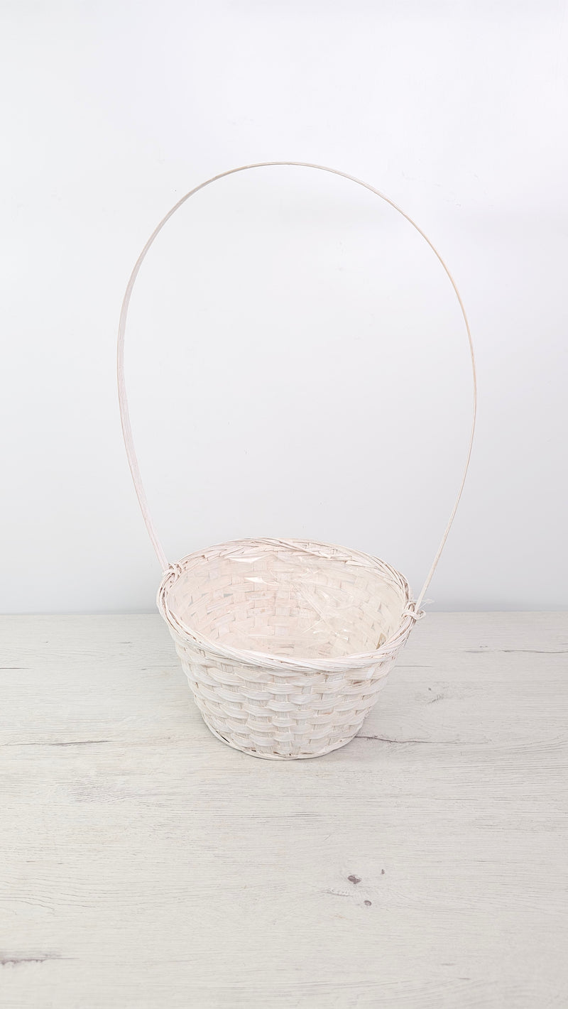 Cesta Wonderful con asa alta, trenzada en color blanco