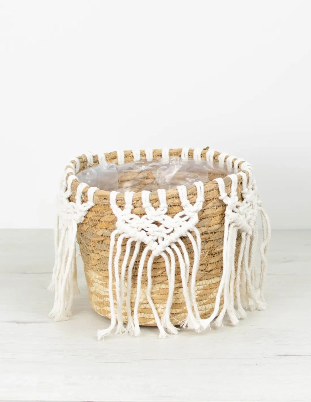 CUBREMACETAS HECHO A MANO CON MACRAMÉ - ESTILO Y ARMONÍA
