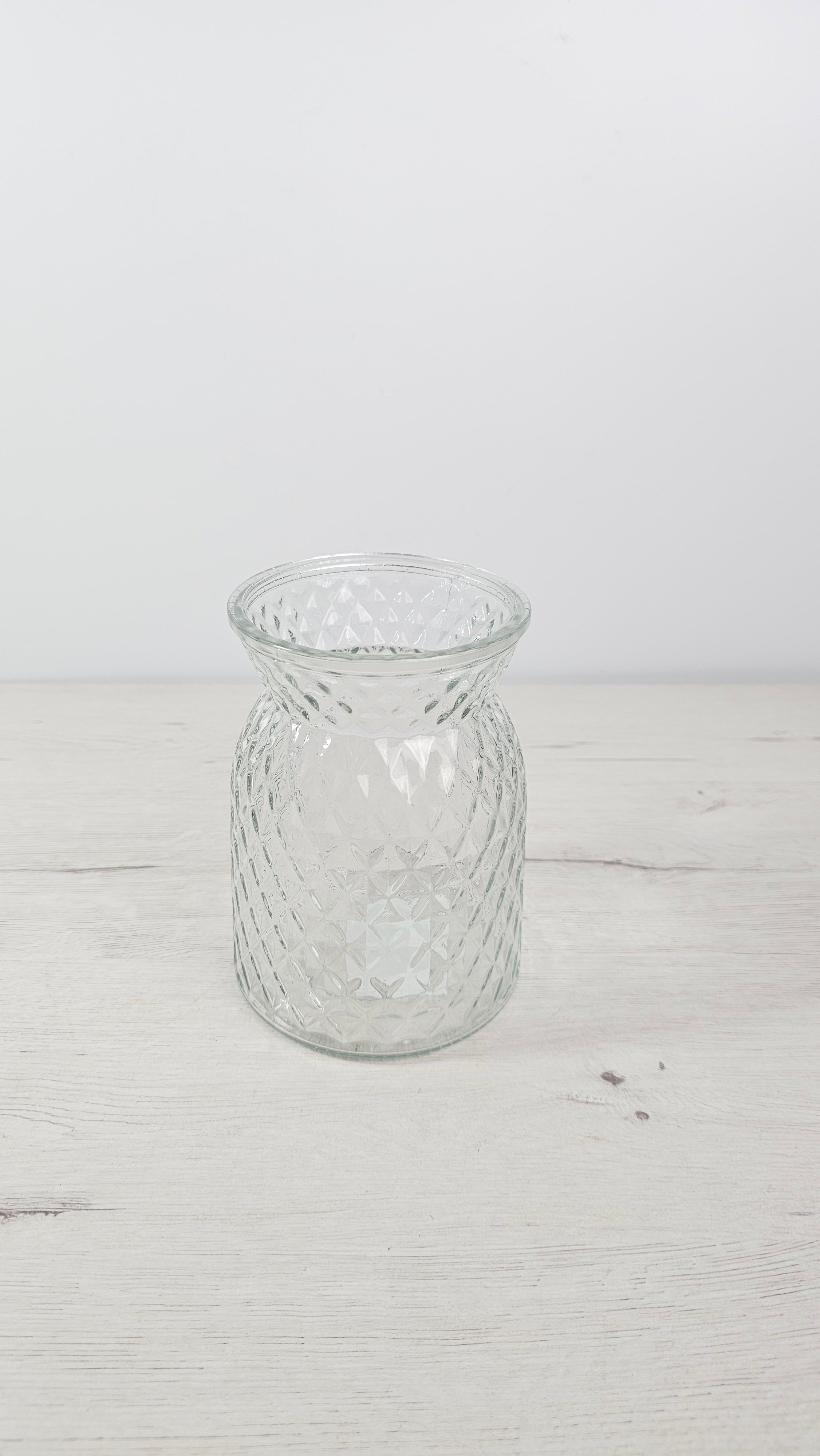Jarrón de cristal texturizado para ramo de flores frescas