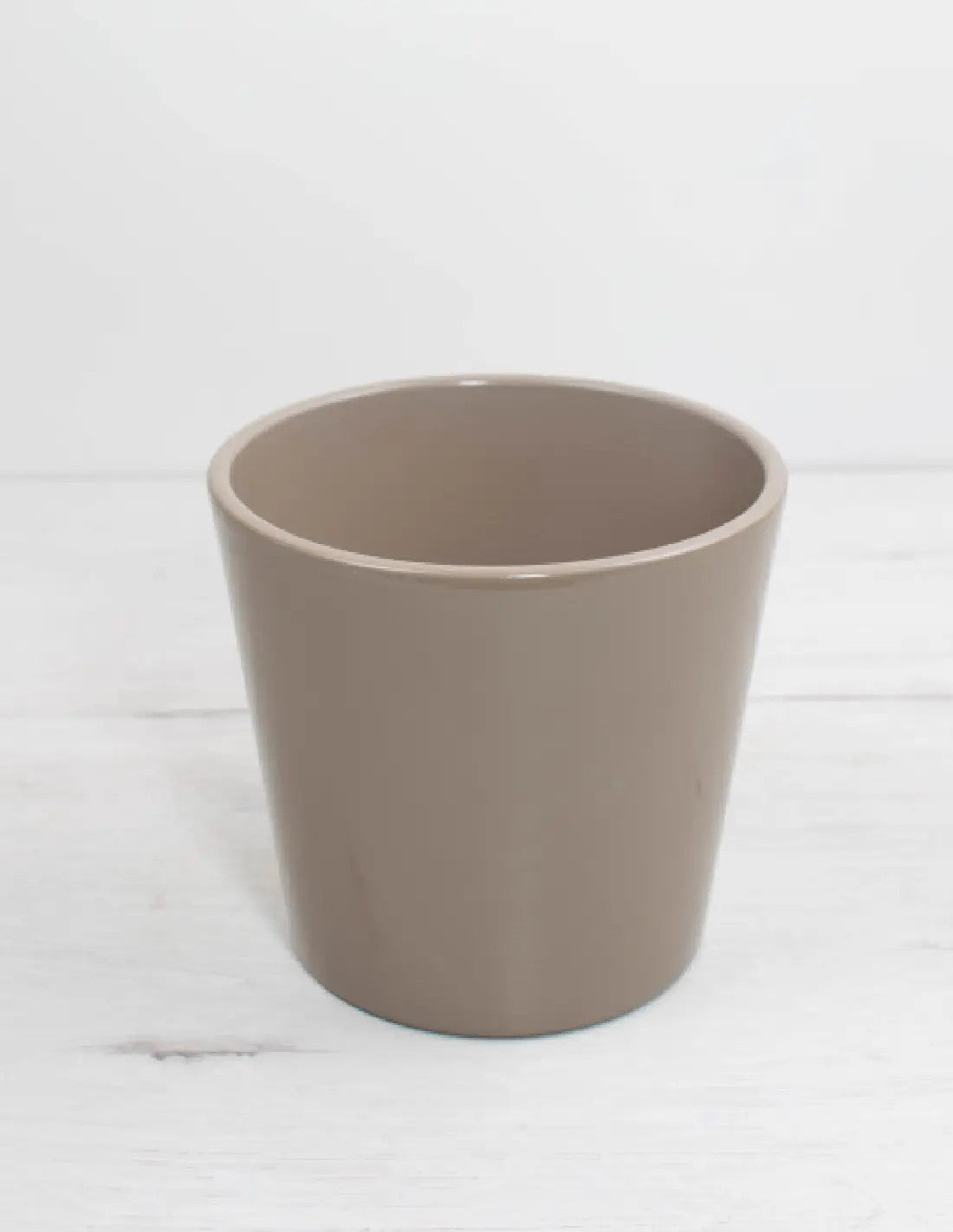 cubremacetas liso en ceramica